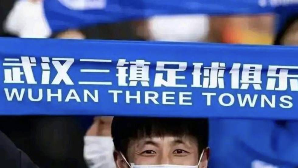 总攻np嗯多人诱受