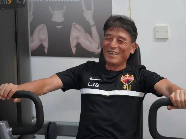 亚洲一区二区三区免费观看